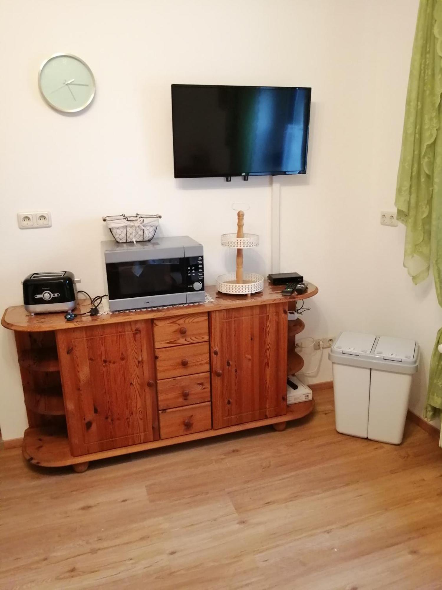 Ferienwohnung Moni Kitzscher Екстериор снимка