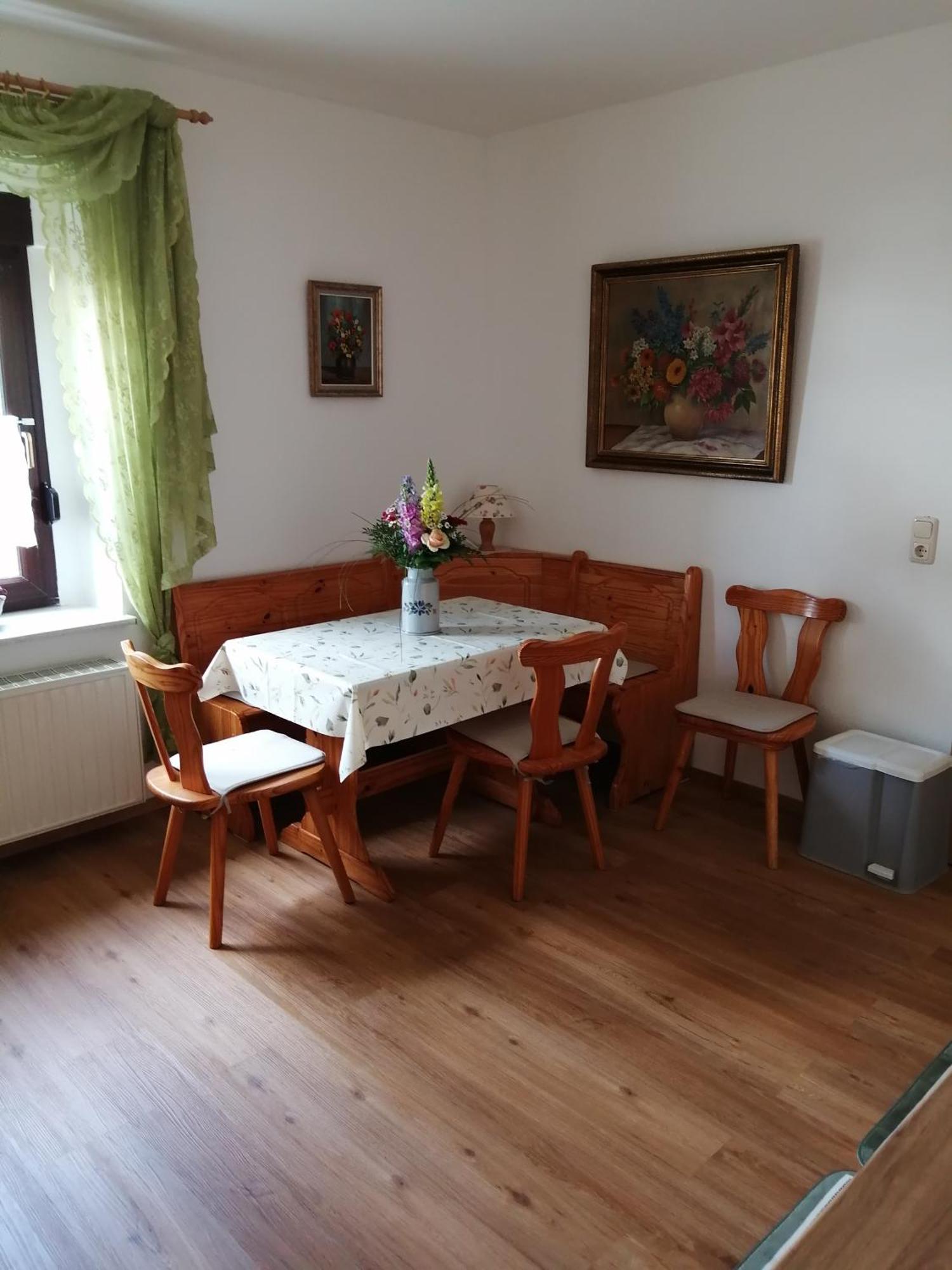Ferienwohnung Moni Kitzscher Екстериор снимка